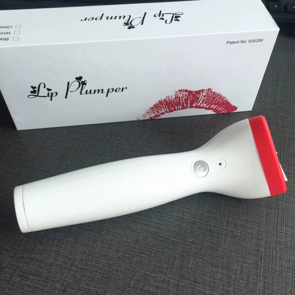 ✨ جهاز تكبير الشفاه الاهتزازي – امتلاء فوري وجاذبية مضاعفة بدون جراحة! 💋✨